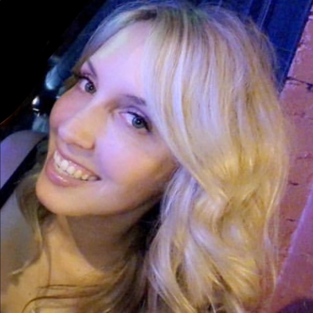 Meet your Posher, Megan